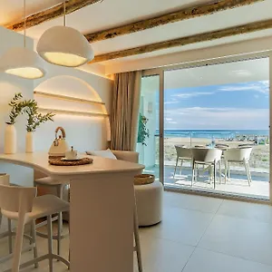 https://apartamentos-azul.topbarcelonahotels.com